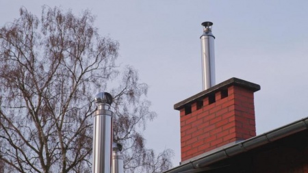 Boisseau ou inox, le mat&eacute;riau du conduit influence la chemin&eacute;e.